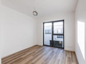 Prodej rodinného domu, Praha - Kolovraty, Devětsilová, 105 m2