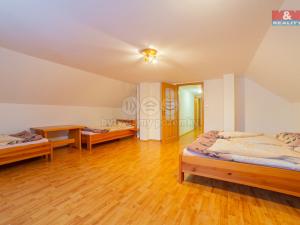 Prodej rodinného domu, Horní Stropnice - Rychnov u Nových Hradů, 334 m2
