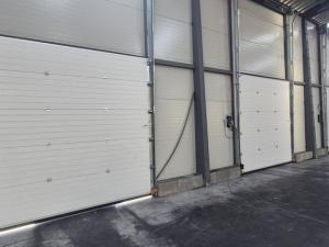 Pronájem výrobních prostor, Kojetín, náměstí Svobody, 1200 m2