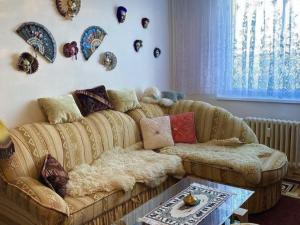 Prodej bytu 2+1, Butoves, 58 m2