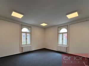 Pronájem kanceláře, Praha - Vinohrady, Blanická, 77 m2