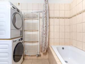 Prodej bytu 3+kk, Kolín, Chelčického, 75 m2
