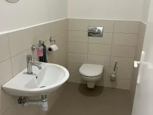 Pronájem obchodního prostoru, Liberec, Rochlická, 492 m2