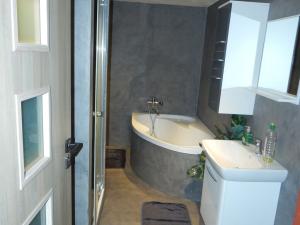 Prodej bytu 3+1, Bílina - Teplické Předměstí, Litoměřická, 78 m2