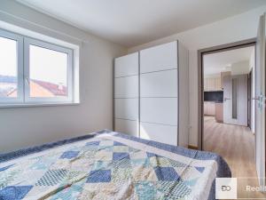 Pronájem bytu 1+kk, Boskovice, Hálkova, 41 m2