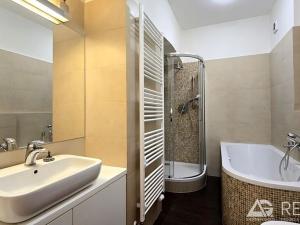 Pronájem bytu 4+kk, Praha - Nové Město, Podskalská, 100 m2