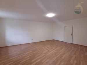 Pronájem bytu 1+1, Stod, Ostrovní, 67 m2