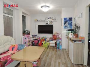 Prodej bytu 3+1, Hostivice, Za Zahradami, 78 m2