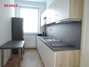 Pronájem ubytování, Hostivice, Sportovců, 110 m2