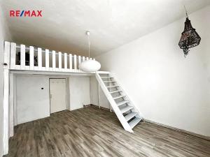 Prodej bytu 2+kk, Kralupy nad Vltavou, Vrchlického, 65 m2