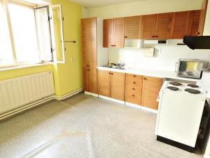 Prodej rodinného domu, Neratovice, Družstevní, 250 m2