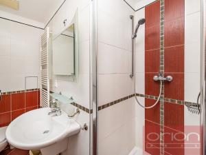 Prodej bytu 4+kk, Praha - Holešovice, V přístavu, 132 m2