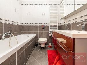 Prodej bytu 4+kk, Praha - Holešovice, V přístavu, 132 m2