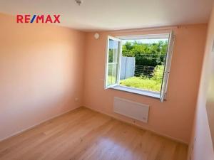 Prodej bytu 5+1, Hrušovany nad Jevišovkou, Na Hrádku, 172 m2