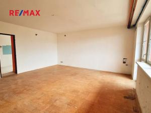 Prodej bytu 5+1, Hrušovany nad Jevišovkou, Na Hrádku, 172 m2