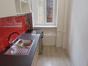 Pronájem bytu 2+1, Děčín - Děčín IV-Podmokly, Bezručova, 49 m2