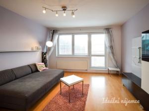 Pronájem bytu 2+kk, Brno - Slatina, Vyškovská, 53 m2