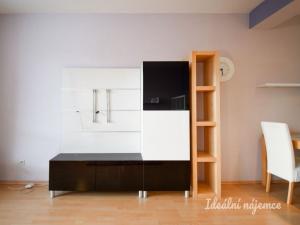 Pronájem bytu 2+kk, Brno - Slatina, Vyškovská, 53 m2