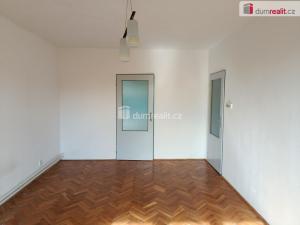 Pronájem bytu 4+1, Zbuzany, V Zahradě, 73 m2