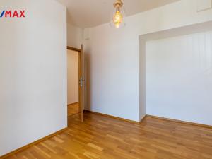Prodej bytu 2+kk, Praha - Žižkov, Štítného, 57 m2