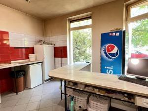 Pronájem restaurace, Praha - Ruzyně, Karlovarská, 51 m2