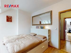 Prodej bytu 3+1, Praha - Vinohrady, Lužická, 130 m2