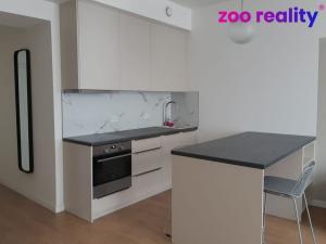 Pronájem bytu 2+kk, Praha - Malá Strana, Karmelitská, 40 m2