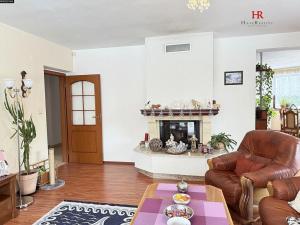 Prodej rodinného domu, Jenišovice, 355 m2