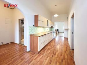 Pronájem bytu 3+1, Praha - Smíchov, Nádražní, 95 m2