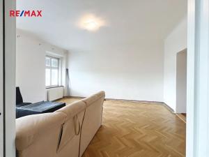 Pronájem bytu 3+1, Praha - Smíchov, Nádražní, 95 m2