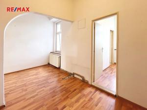 Pronájem bytu 3+1, Praha - Smíchov, Nádražní, 95 m2