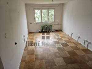 Prodej bytu 2+1, České Budějovice, Dobrovodská, 54 m2