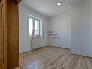 Pronájem bytu 3+kk, Jindřichův Hradec, Rezkova, 61 m2