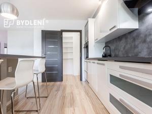 Prodej bytu 3+1, Teplice, Antonína Sochora, 71 m2