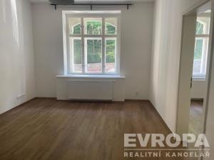 Pronájem bytu 2+kk, Praha - Vinohrady, Polská, 50 m2