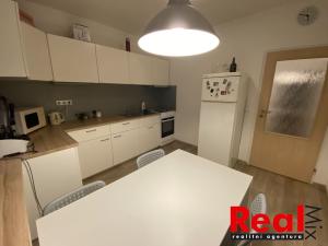 Pronájem bytu 3+1, Brno - Líšeň, Elplova, 73 m2