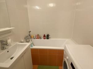 Pronájem bytu 3+1, Brno - Líšeň, Elplova, 73 m2