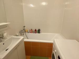 Pronájem bytu 3+1, Brno - Líšeň, Elplova, 73 m2