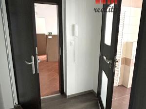 Pronájem bytu 1+kk, Chodov, Staroměstská, 24 m2