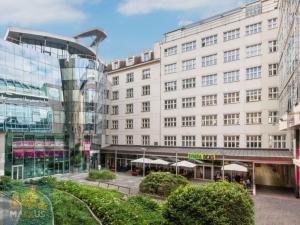 Pronájem obchodního prostoru, Praha - Nové Město, Na Poříčí, 408 m2
