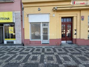 Pronájem obchodního prostoru, Praha - Vinohrady, Vinohradská, 32 m2