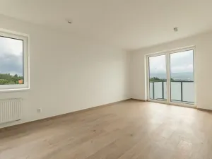 Prodej bytu 2+kk, Teplice, Novoveská, 70 m2