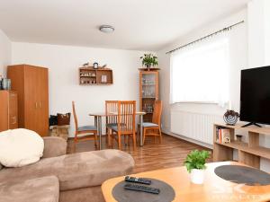Prodej rodinného domu, Chlumčany - Vlčí, 100 m2