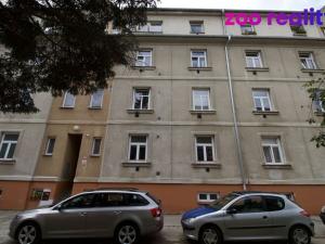 Pronájem bytu 1+1, České Budějovice, Matice školské, 43 m2