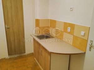 Pronájem obchodního prostoru, Kravaře, Opavská, 41 m2