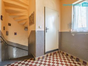 Prodej bytu 3+1, Nejdek, Husova, 70 m2