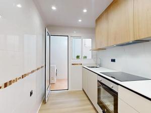 Prodej atypického bytu, San Miguel de Salinas, Španělsko, 102 m2