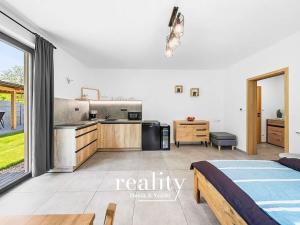 Prodej rodinného domu, Perná, 205 m2