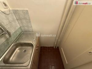 Pronájem obchodního prostoru, Praha - Vinohrady, Vinohradská, 32 m2
