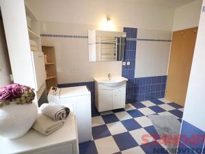 Prodej bytu 2+kk, Tlučná, Pod Školkou, 71 m2